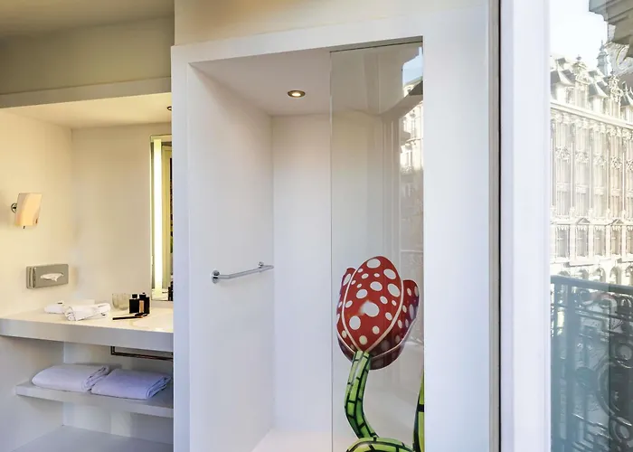 Mercure Centre Grand Place 4*