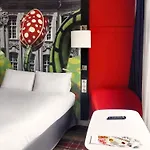 Mercure Centre Grand Place 4*