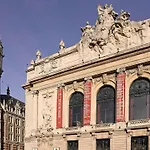 Mercure Centre Grand Place Hotel 4*