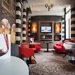Mercure Centre Grand Place 4*