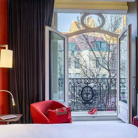 Mercure Centre Grand Place Hotel 4*