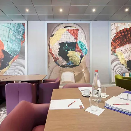 Mercure Centre Grand Place Hotel 4*