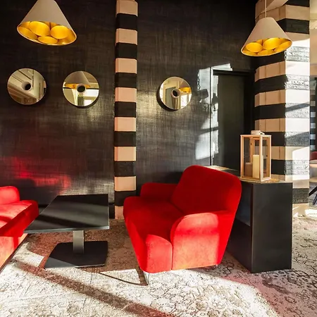 Mercure Centre Grand Place 4*