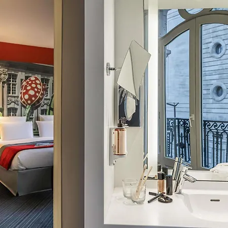Mercure Centre Grand Place Hotel 4*