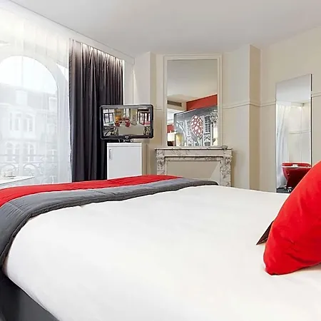 Mercure Centre Grand Place Hotel 4*