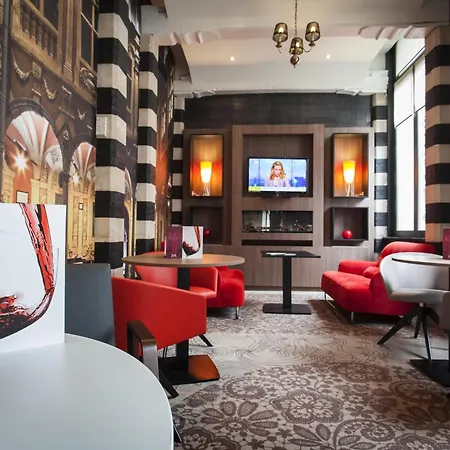 Mercure Centre Grand Place 4*