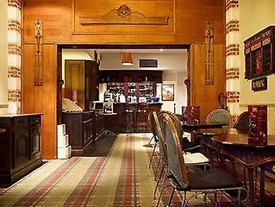 Mercure Centre Grand Place Hotel 4*