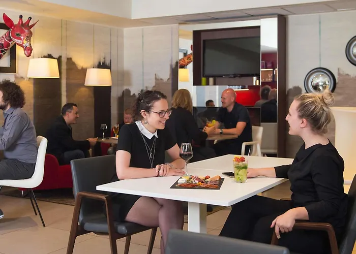 Mercure Centre Grand Place 4*