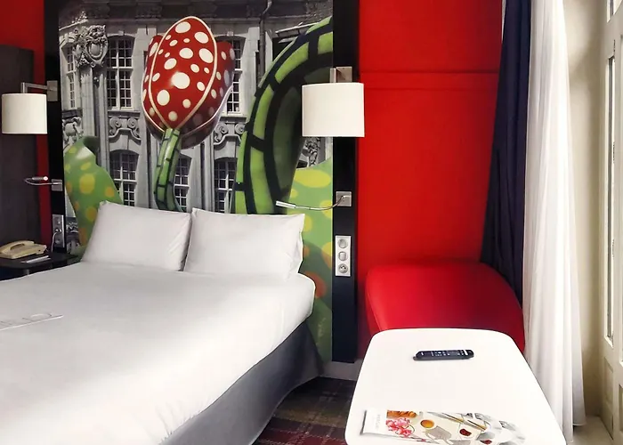 Mercure Centre Grand Place 4*