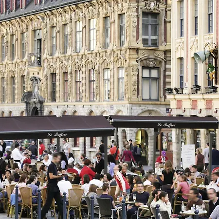 Mercure Centre Grand Place 4* Lila