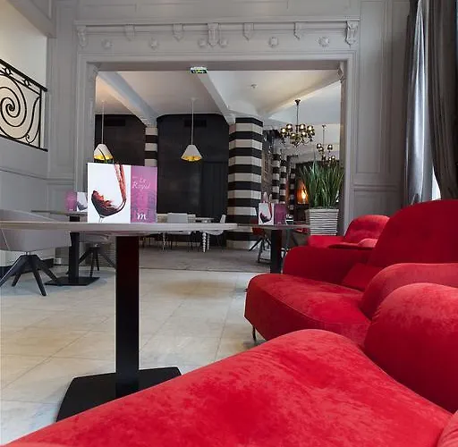 Mercure Centre Grand Place 4*